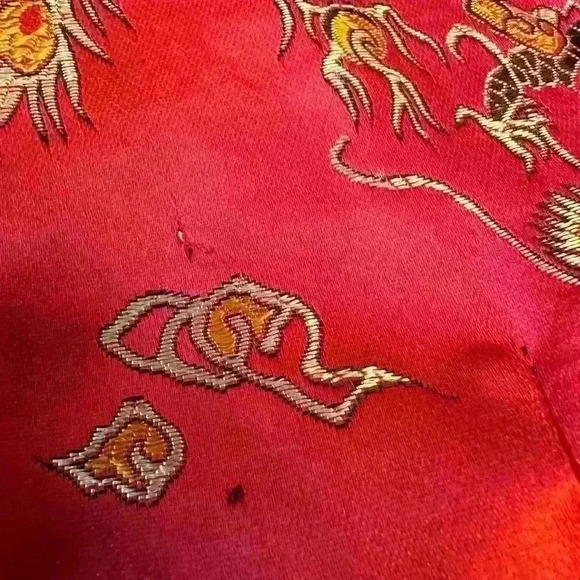 NWT Chinese Embroidered Silk Padded Jacket Red & Black Dragon Women’s Size Small - Picture 5 of 11